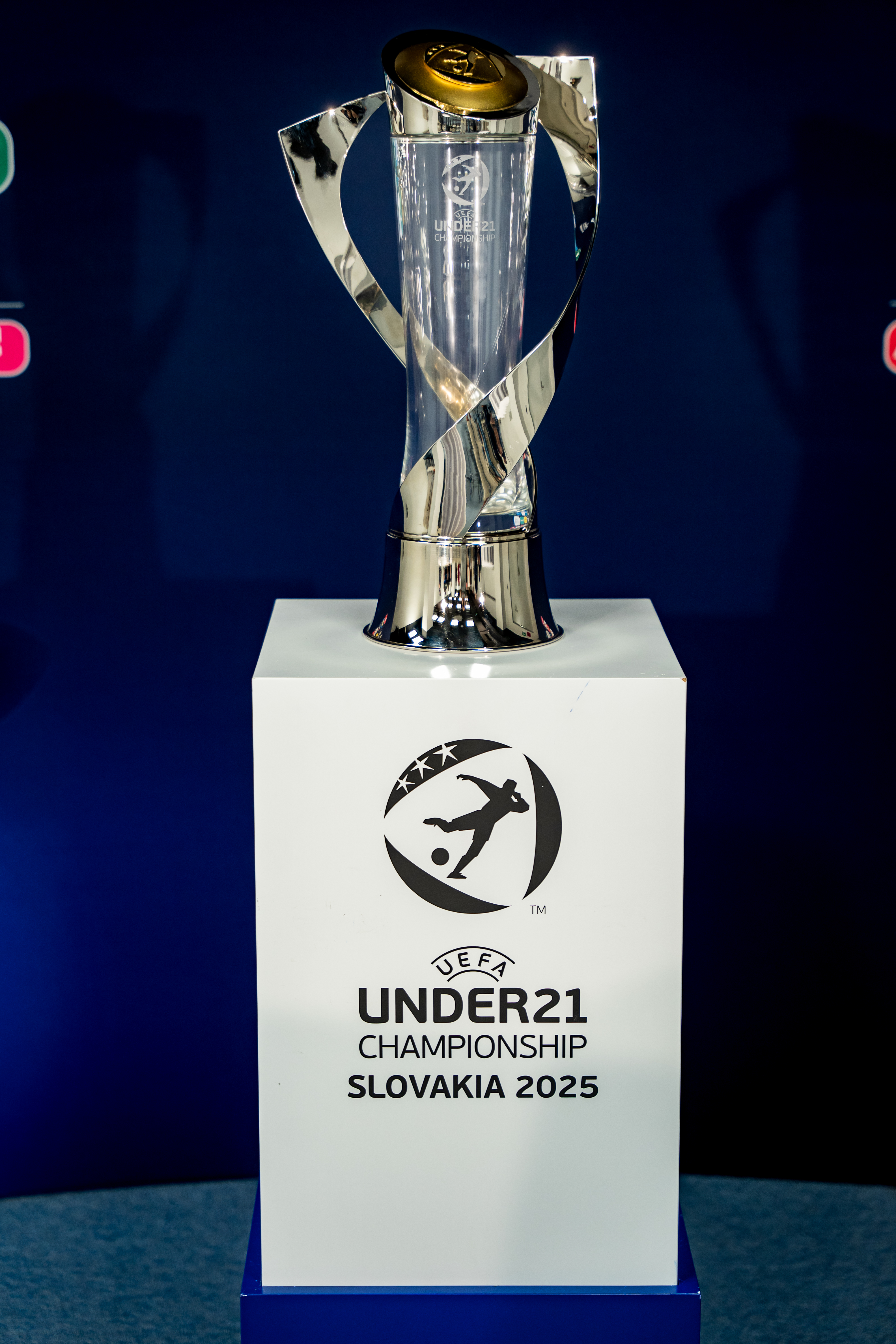 Tlacovy brifing - o pripravach sampionatu UEFA-1